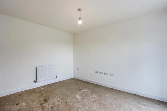 4 bed Detached for sale Image 5