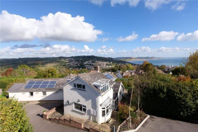 Clappentail Lane, Lyme Regis, Dorset, DT7 photo 3