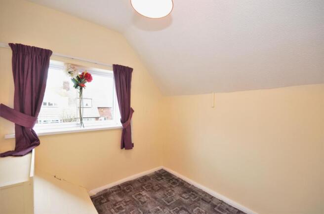 Bedroom 3 (Front Fcaing)