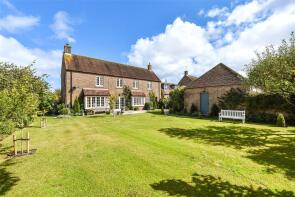 Knights Hill House, Knights Hill, Charlton, Chichester PO18 0HU