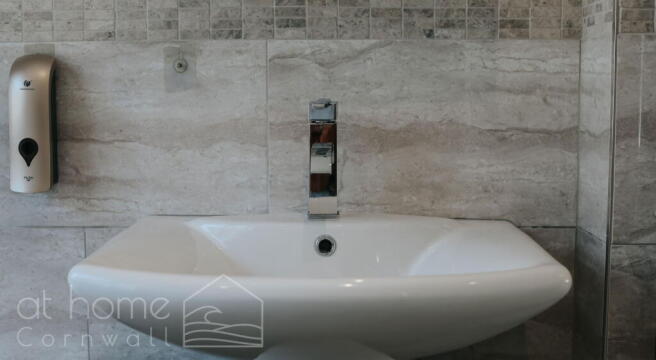 Photo 34