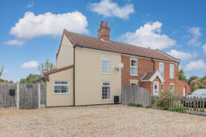 2, Rose Cottage, Main Road, Great Yarmouth NR29 3LW