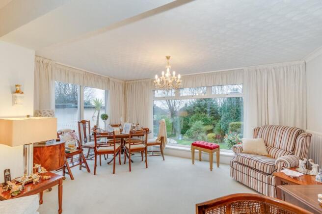 KITCHEN, DINER AND LIVING ROOM