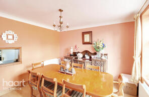 74, Linden Way, London N14 4NE