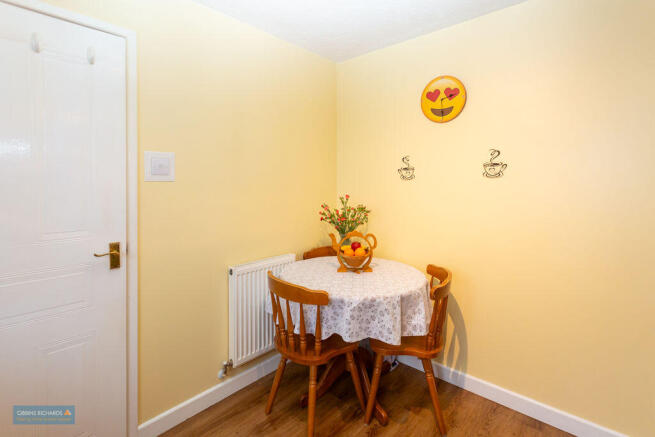 Kitchen/ Breakfast room