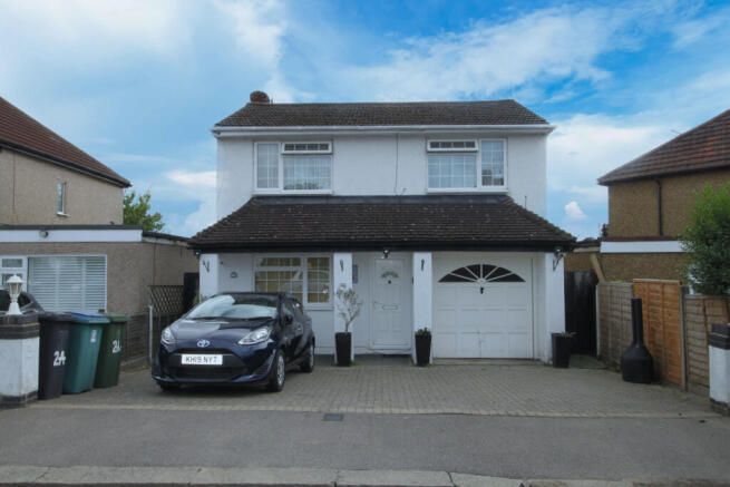 2 bedroom detached