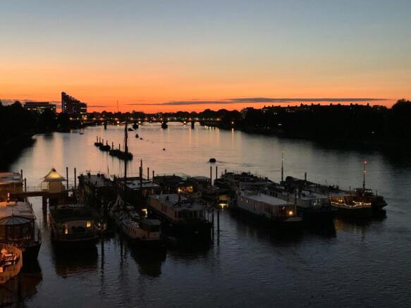 Thames View