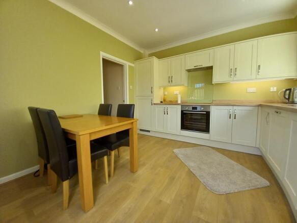 Kitchen/Breakfast