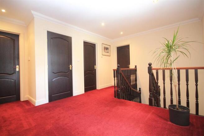 FIRST FLOOR LANDING