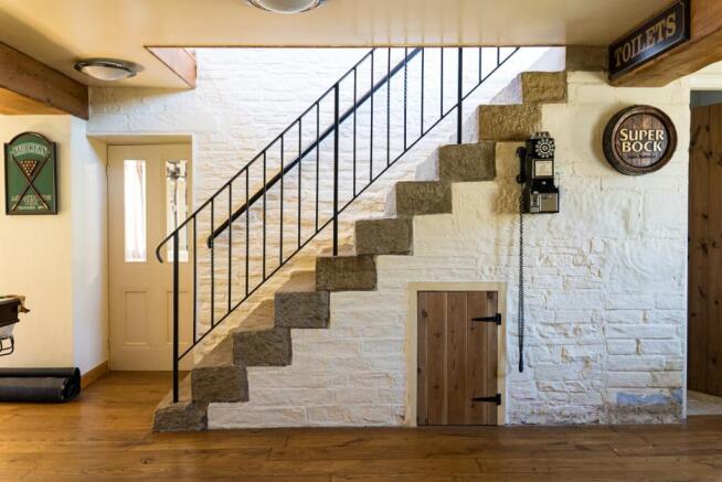 2 bed House for sale Image 10