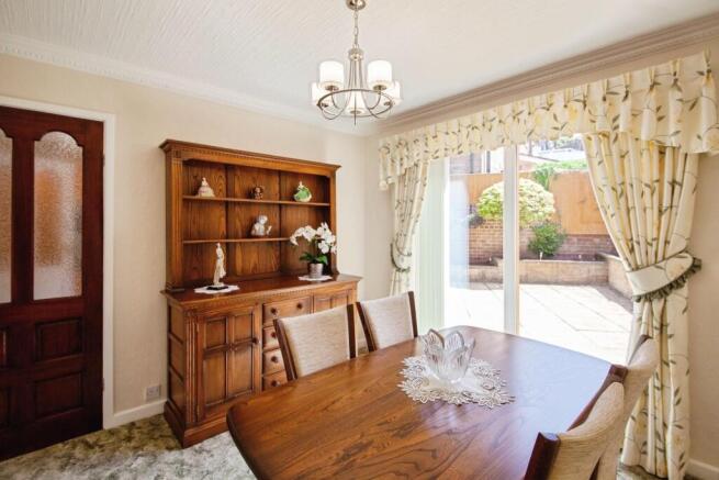 3 bed Detached for sale Image 8