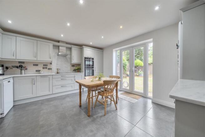 26 Clement Way, Rugby