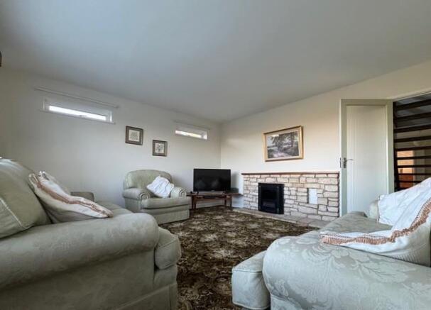 sitting room.jpg
