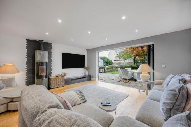 Cirencester Road, Fairford, Gloucestershire, GL7 photo 4