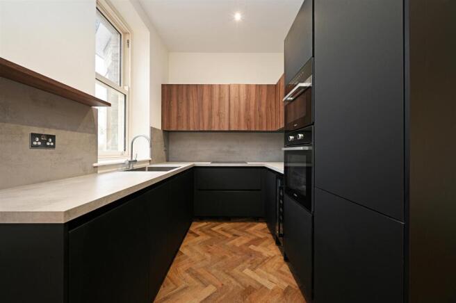 2 bed Apartment for sale Image 3