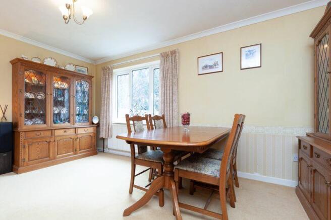 Sitting/Dining Room