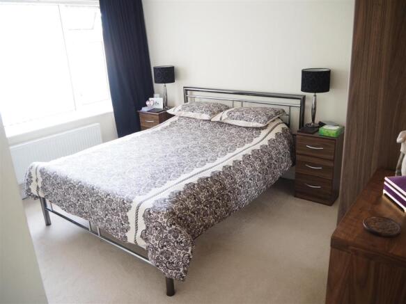Bedroom 551