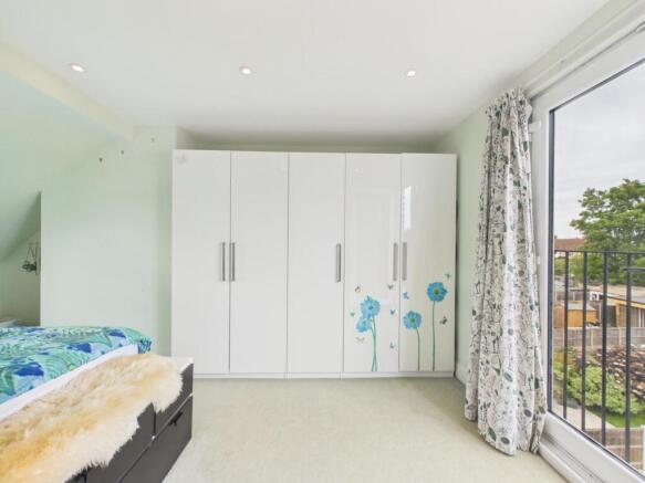 Master Bedroom 2.jpg