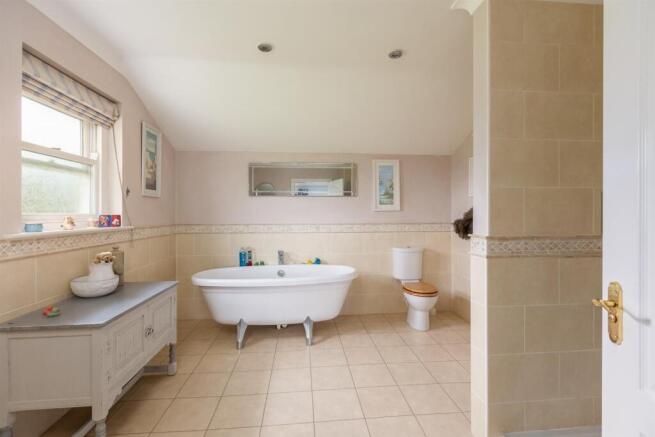 Principal Bedroom Suite