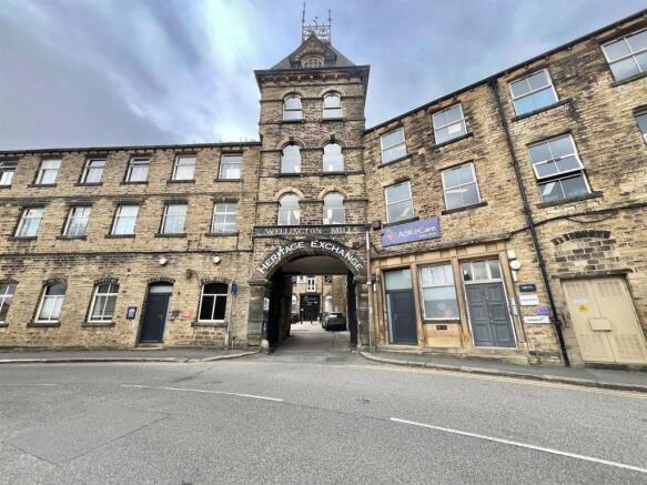 Bramleys Estate Agents - Heritage View - Lindley (