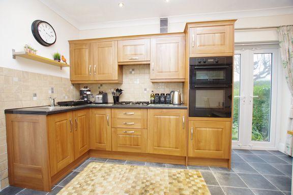 dining kitchen 4