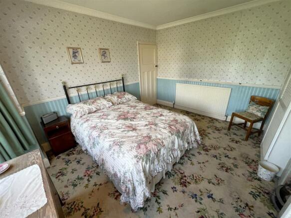 Bedroom 1B.JPG