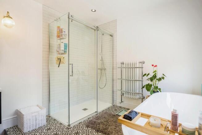 En Suite Bathroom
