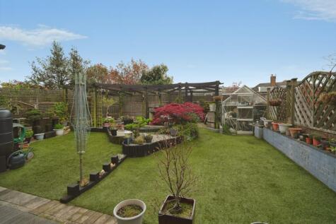 Manchester Road, Clifton, Swinton, Manchester, M27