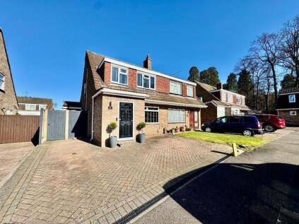 Nightingale Close, Luton, LU2