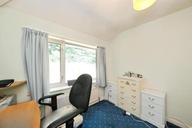 3 bed Semi-Detached for sale Image 12