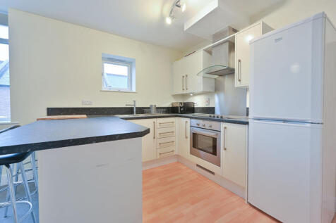 Leavesden Road, Watford, WD24