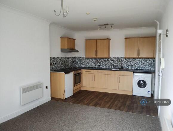 1 bed Flat to rent Image 5