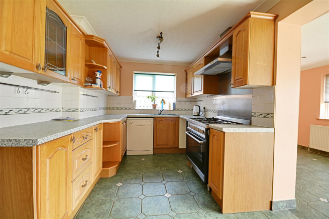 Kitchen/Breakfast Ro
