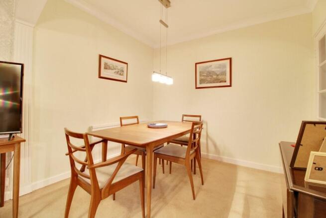 Dining Room (1).jpg