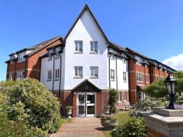 24, Shannock Court, George Street, Sheringham NR26 8DW