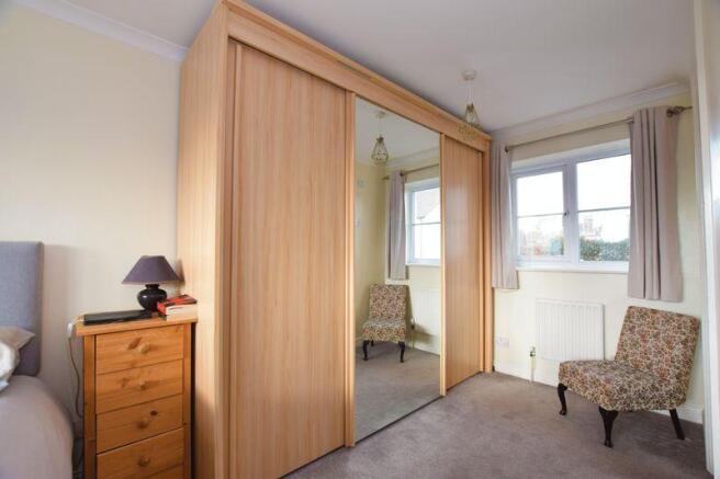 Bedroom 1 - Dr...