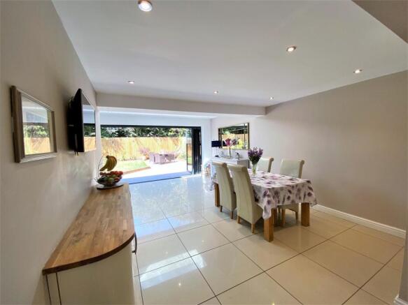 Dining Area 198