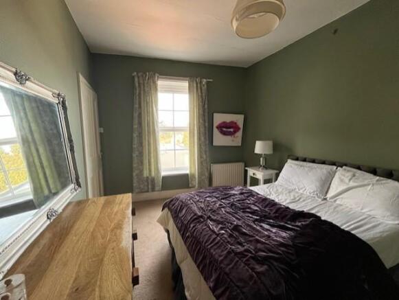 Bedroom photo 2.jpg