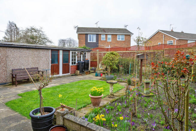 Garden b