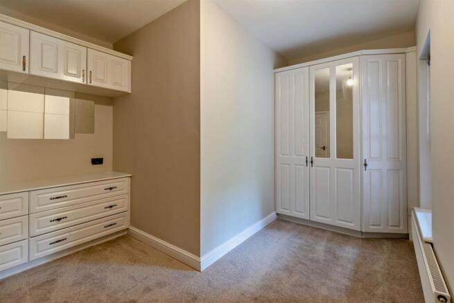 8702506-interior02-800.jpg