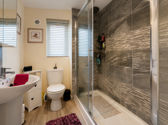 2 bed Semi-Detached for sale Image 10