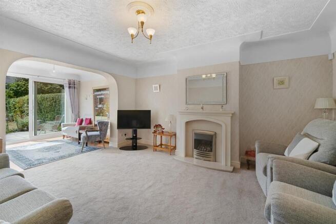 Living Room.jpg