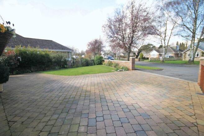 Front garden a...
