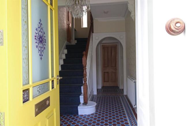 Entrance Hallway.jpg