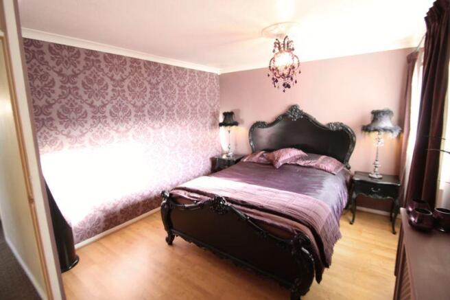 REAR BEDROOM