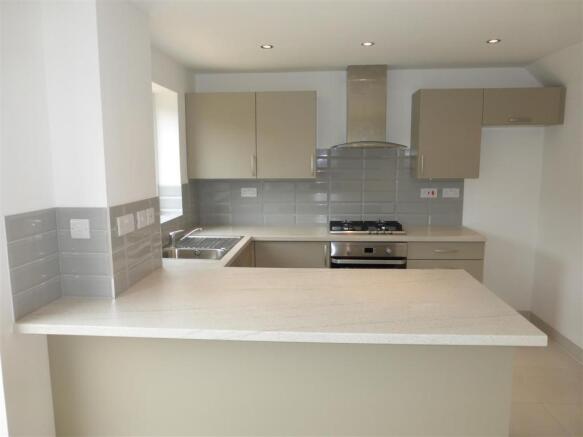 Kitchen/Dining Room