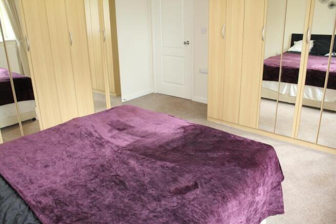 Bedroom 1 Picture 2