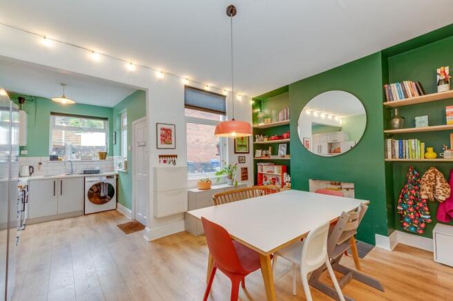 3 bed Terraced for sale Image 6