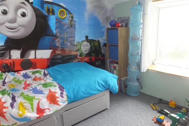 Bed 2.JPG