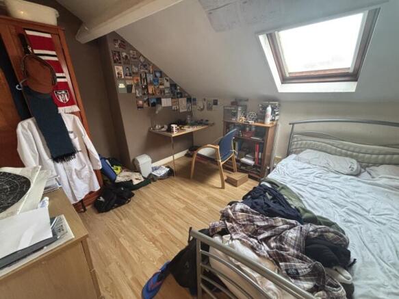 5 bed End of Terrace to rent Image 8